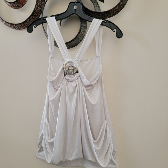 bella amie Tops - Chic White Women's Tank Top with Draped Design